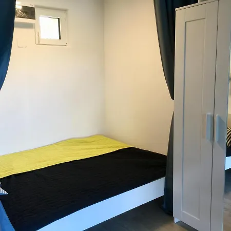 Sweethome Apartman Апартаменты *